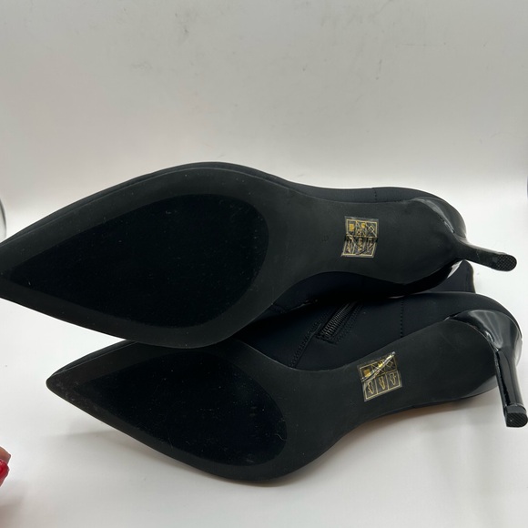 NEW Jeffrey Campbell Nixie Pointed Toe Neoprene Black Bootie Heel, Size 8 - Picture 10 of 12